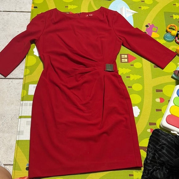 DERHY Elegant Red Dress - Picture 2 of 5